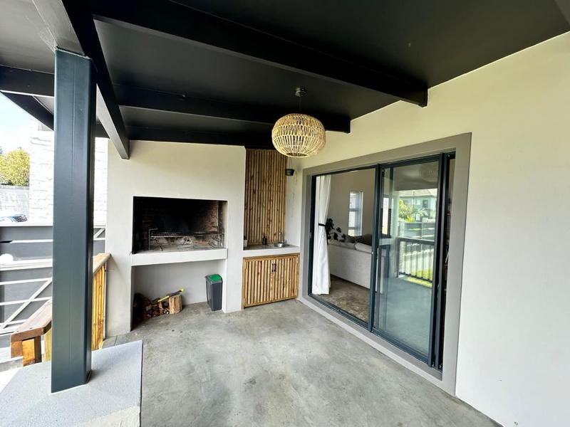 3 Bedroom Property for Sale in Blue Mountain Village Western Cape